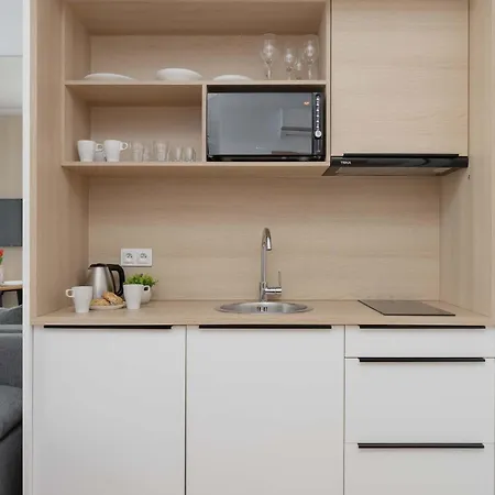 Apartment Comfortable Near Pge Narodowy By Renters