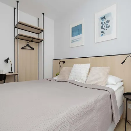 Apartment Comfortable Near Pge Narodowy By Renters *