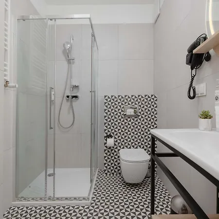 Apartment Comfortable Near Pge Narodowy By Renters